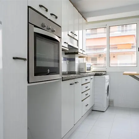 Hauzify I Solpins Apartment